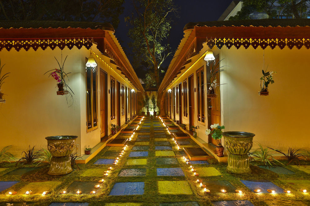 Hotel Amazing مانديلاي المظهر الخارجي الصورة